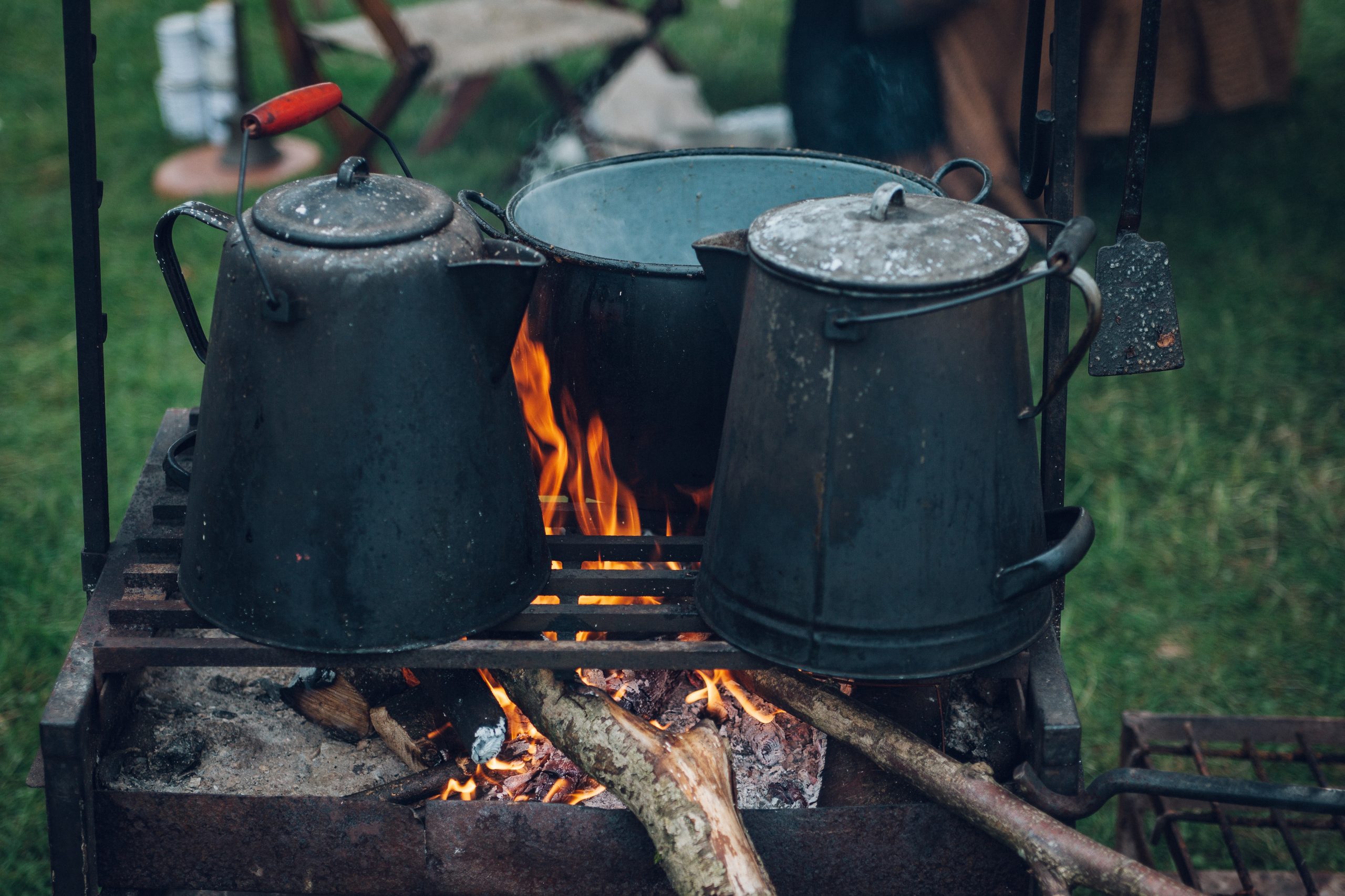 Tips til udendørs madlavning for campingentusiasten